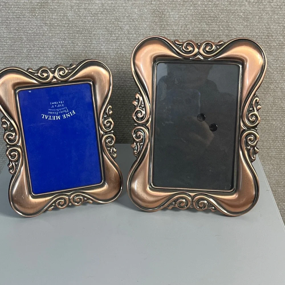 Ornate Copper Tone Metal Picture Frames Scroll Detail ‎ Set of 2